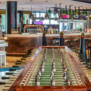 novotel-barcelona-cornella.top-hotels-tarragona.com/